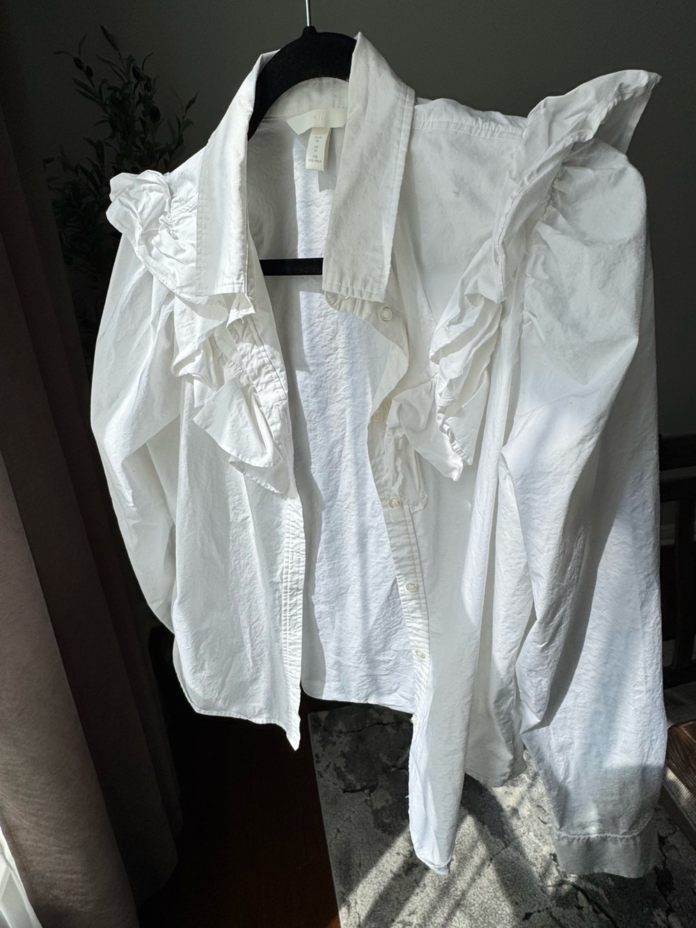 H&M 100% cotton White Ruffle-Detail Button Down Shirt - Picture 7 of 14